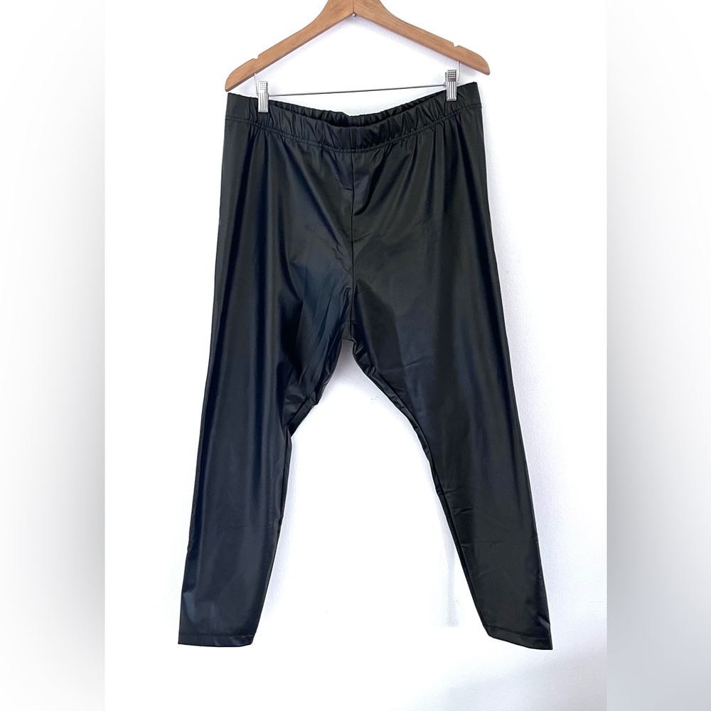 Old Navy High Waisted Black Faux Leather Leggings Plus Size 2X
